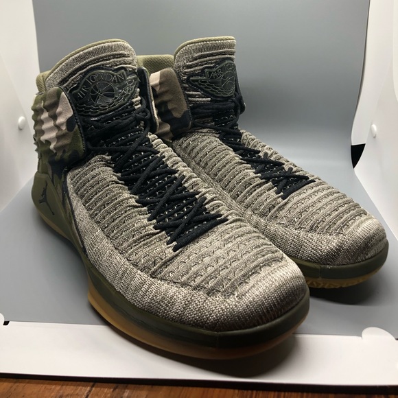 air jordan 32 veterans day